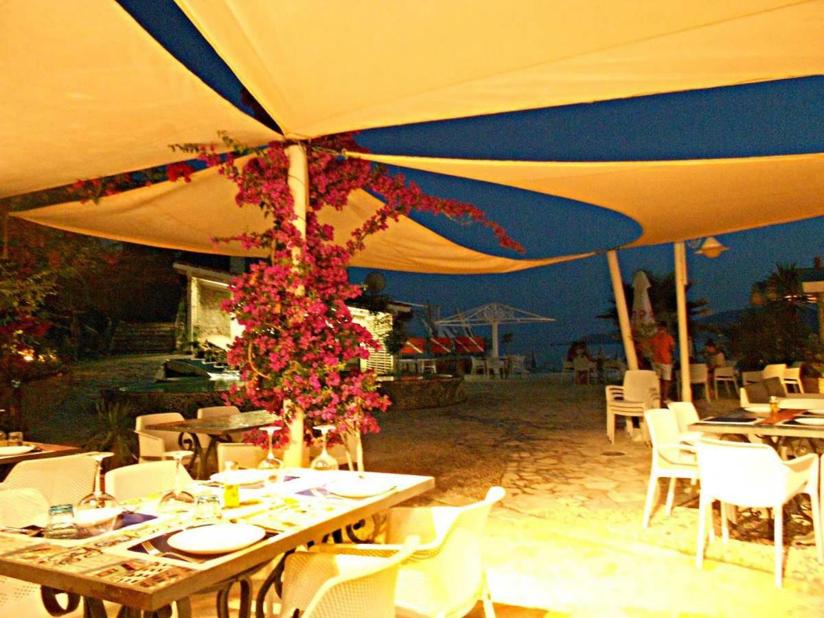 Bougainville Bay Resort - Villa 11 ซารานเดอ ภายนอก รูปภาพ